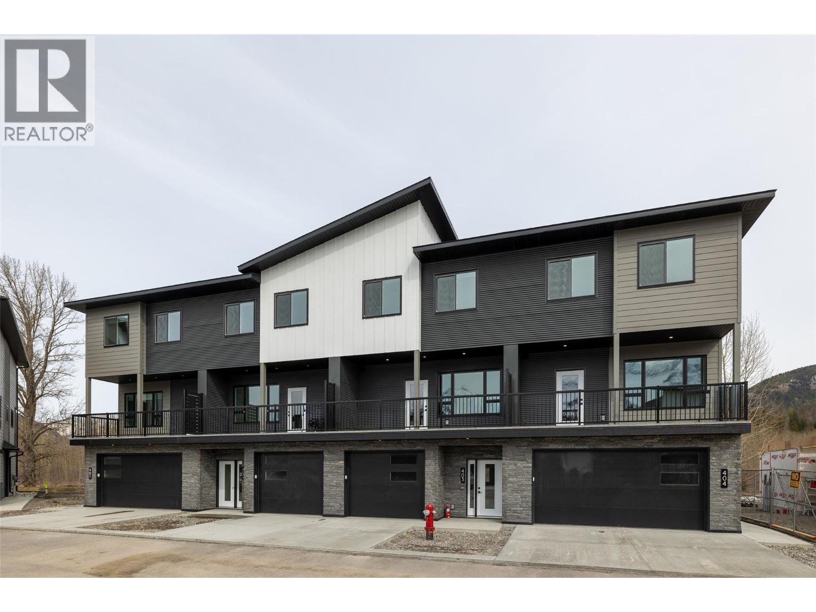 800 Riverside Way Unit# 403, Fernie, British Columbia  V0B 1M7 - Photo 4 - 10386886