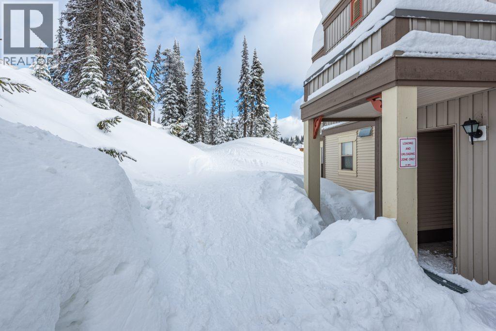 9802 Silver Star Road Unit# 205, Vernon, British Columbia  V1B 3W9 - Photo 20 - 10388735