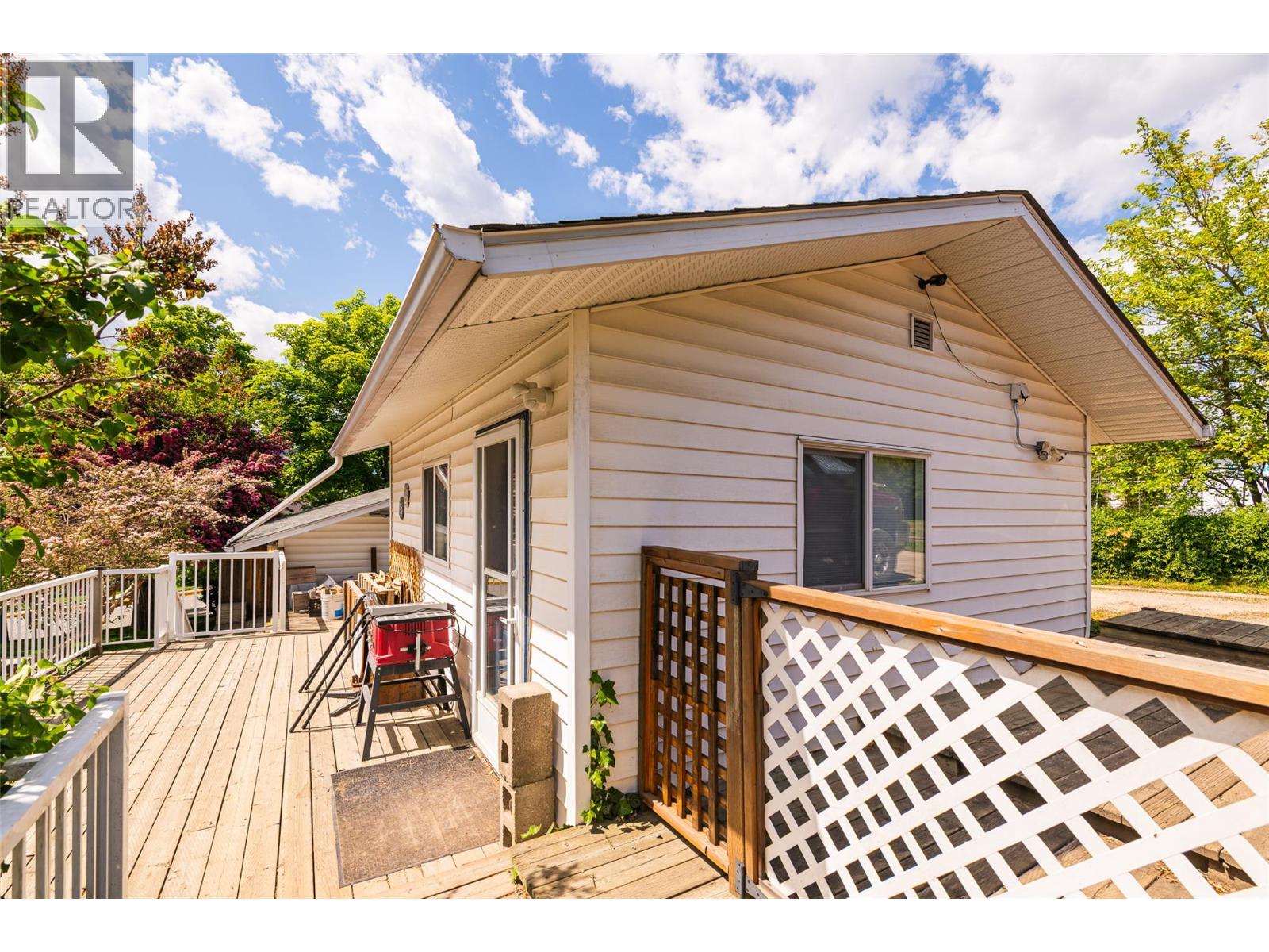 306 10th Avenue N, Creston, British Columbia  V0B 1G0 - Photo 24 - 10388711