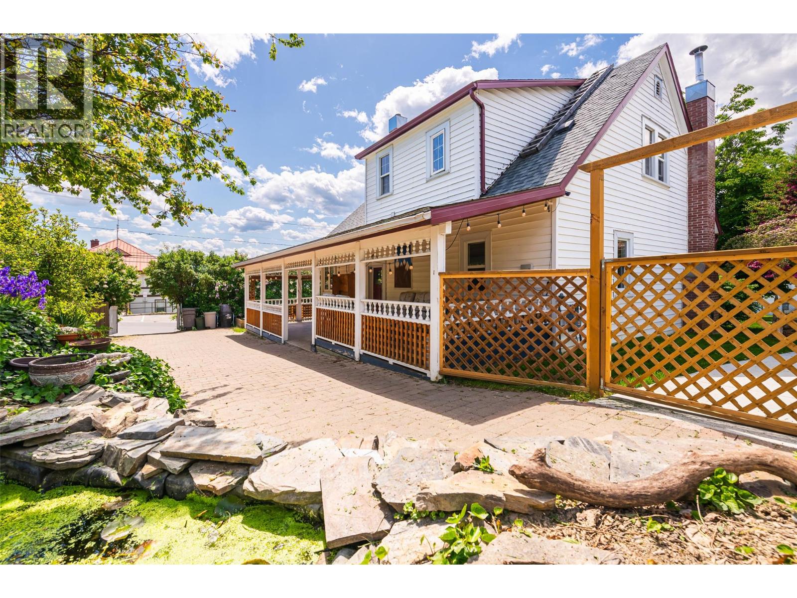 306 10th Avenue N, Creston, British Columbia  V0B 1G0 - Photo 32 - 10388711