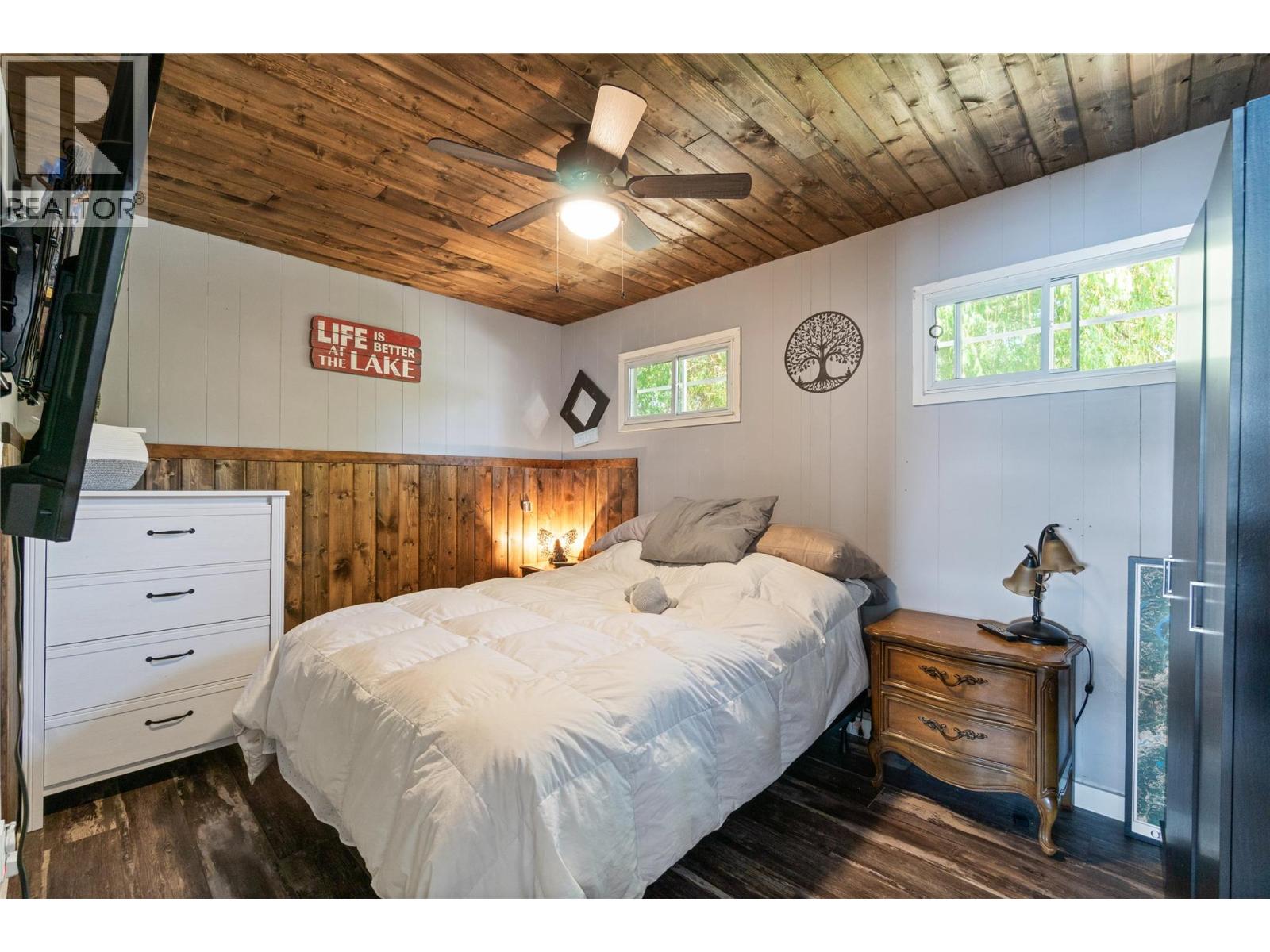 3572 Hilliam Frontage Road, Scotch Creek, British Columbia  V0E 1M5 - Photo 24 - 10388806