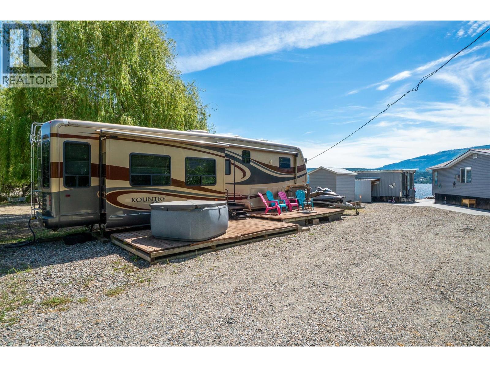 3572 Hilliam Frontage Road, Scotch Creek, British Columbia  V0E 1M5 - Photo 32 - 10388806