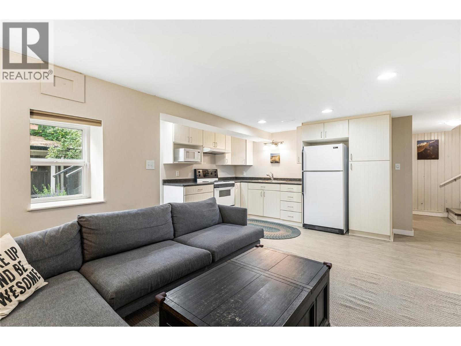2302 23 Avenue, Vernon, British Columbia  V1T 1J7 - Photo 63 - 10388690