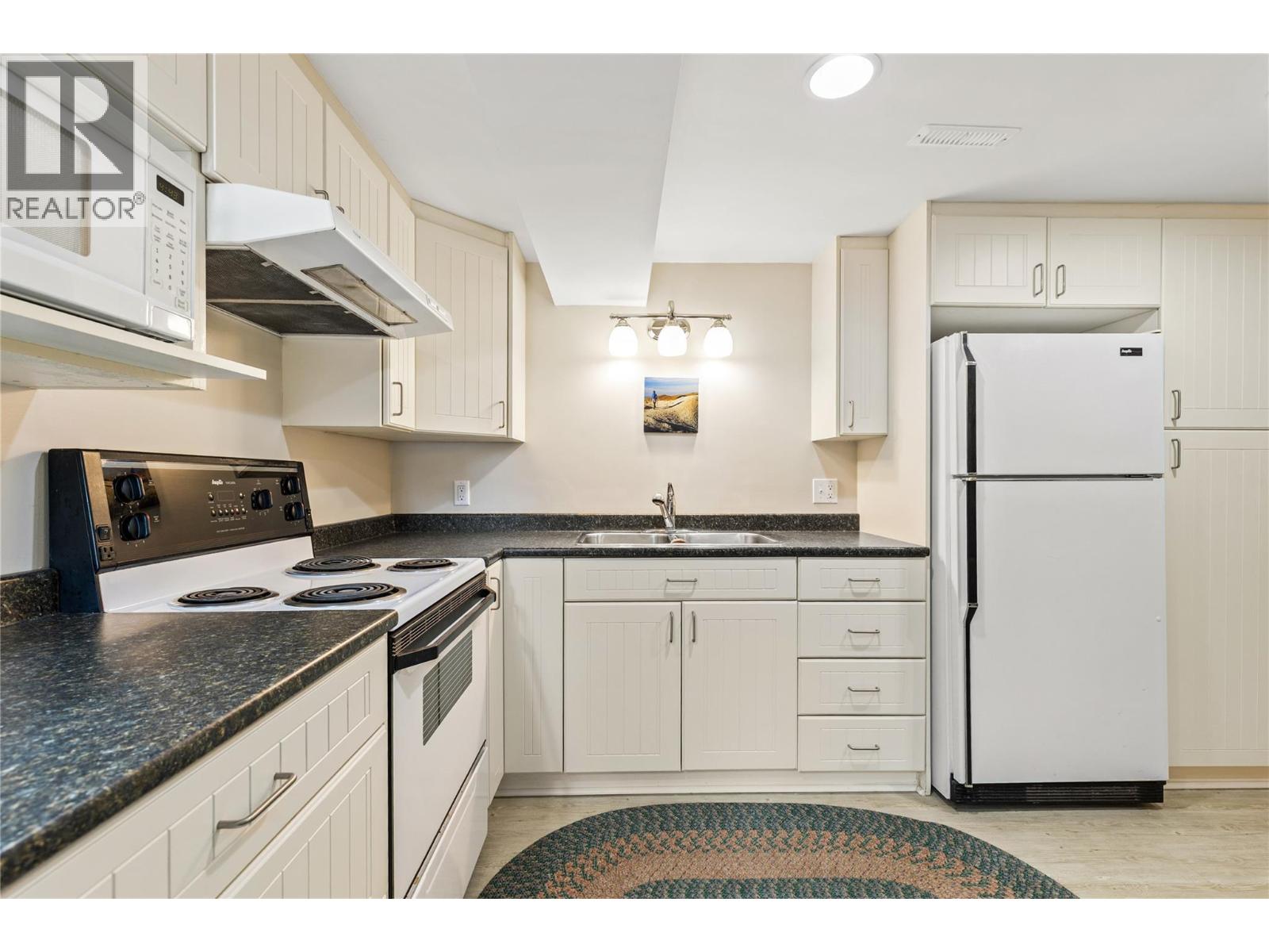 2302 23 Avenue, Vernon, British Columbia  V1T 1J7 - Photo 66 - 10388690