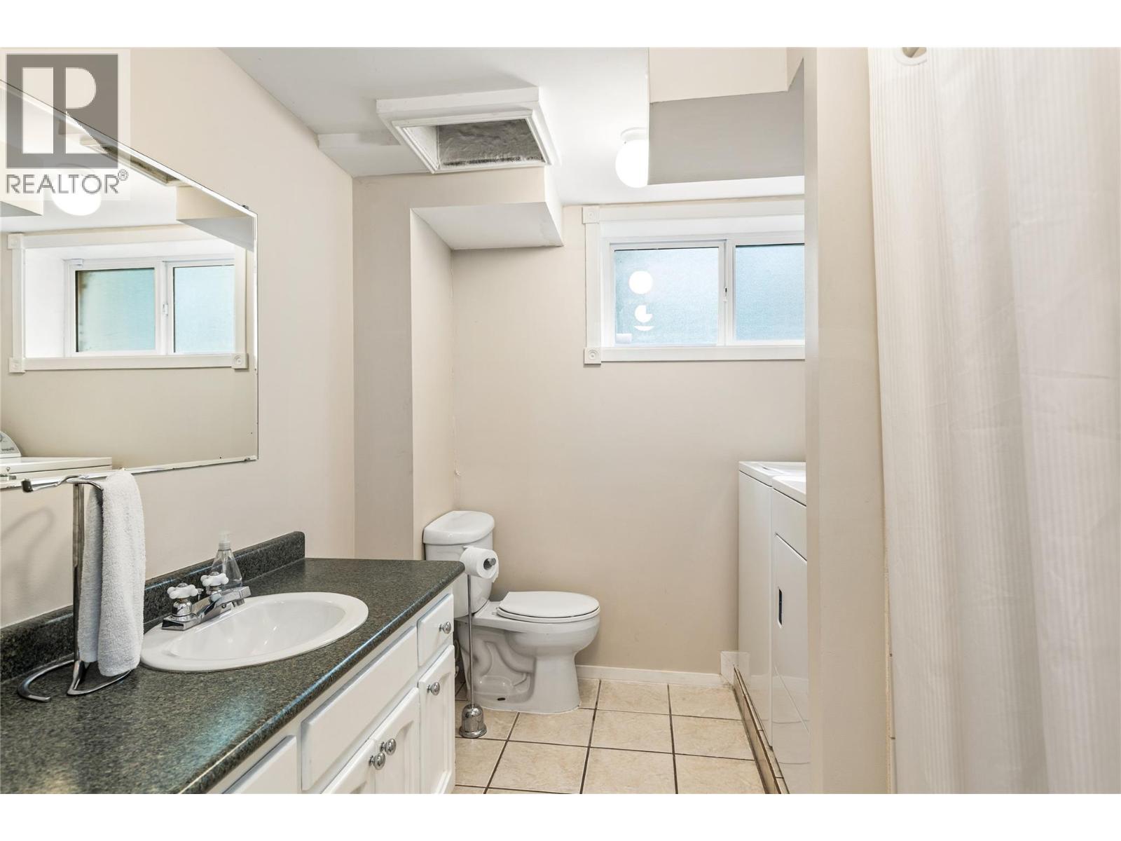 2302 23 Avenue, Vernon, British Columbia  V1T 1J7 - Photo 75 - 10388690