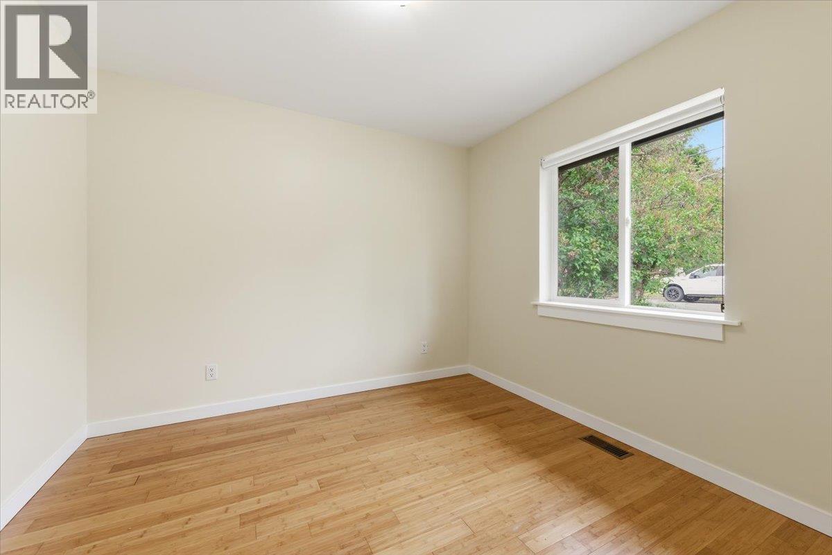 3002 20th Street, Vernon, British Columbia  V1T 4C5 - Photo 44 - 10388626