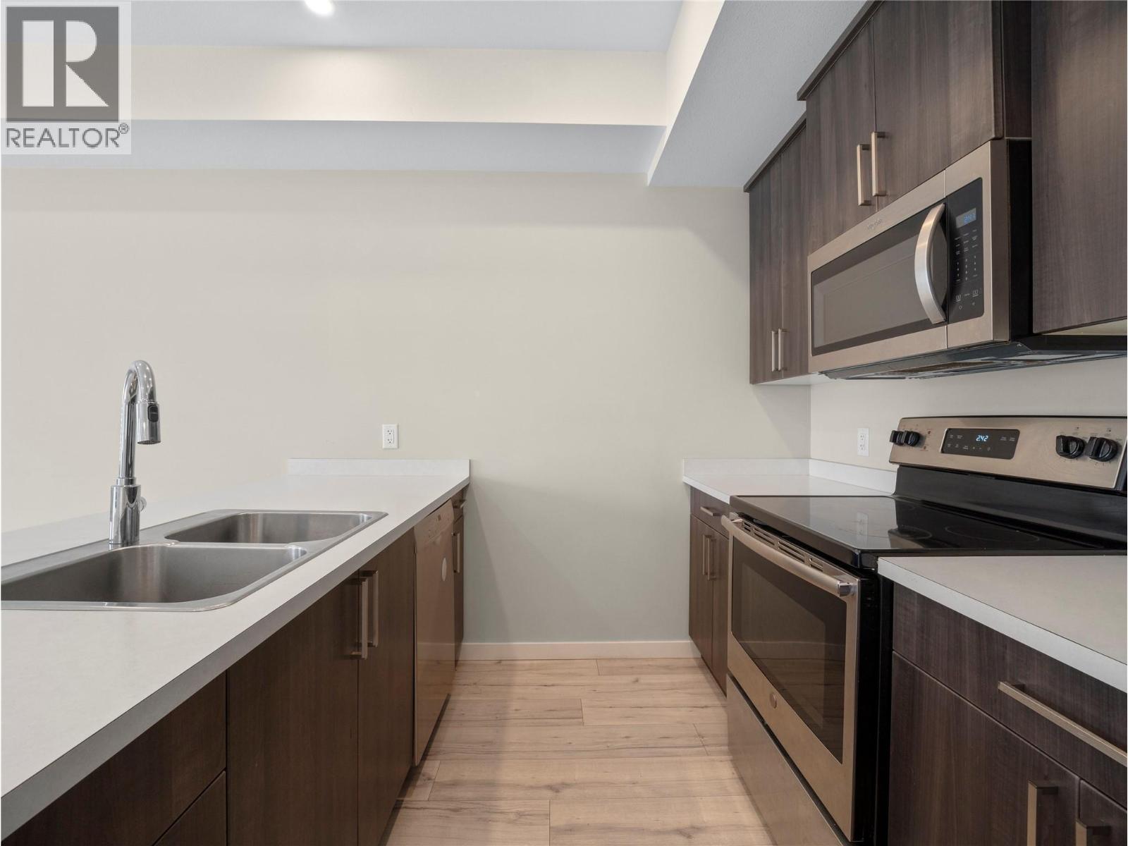 2081 11 Avenue Ne Unit# 15, Salmon Arm, British Columbia  V1E 0G1 - Photo 10 - 10388698