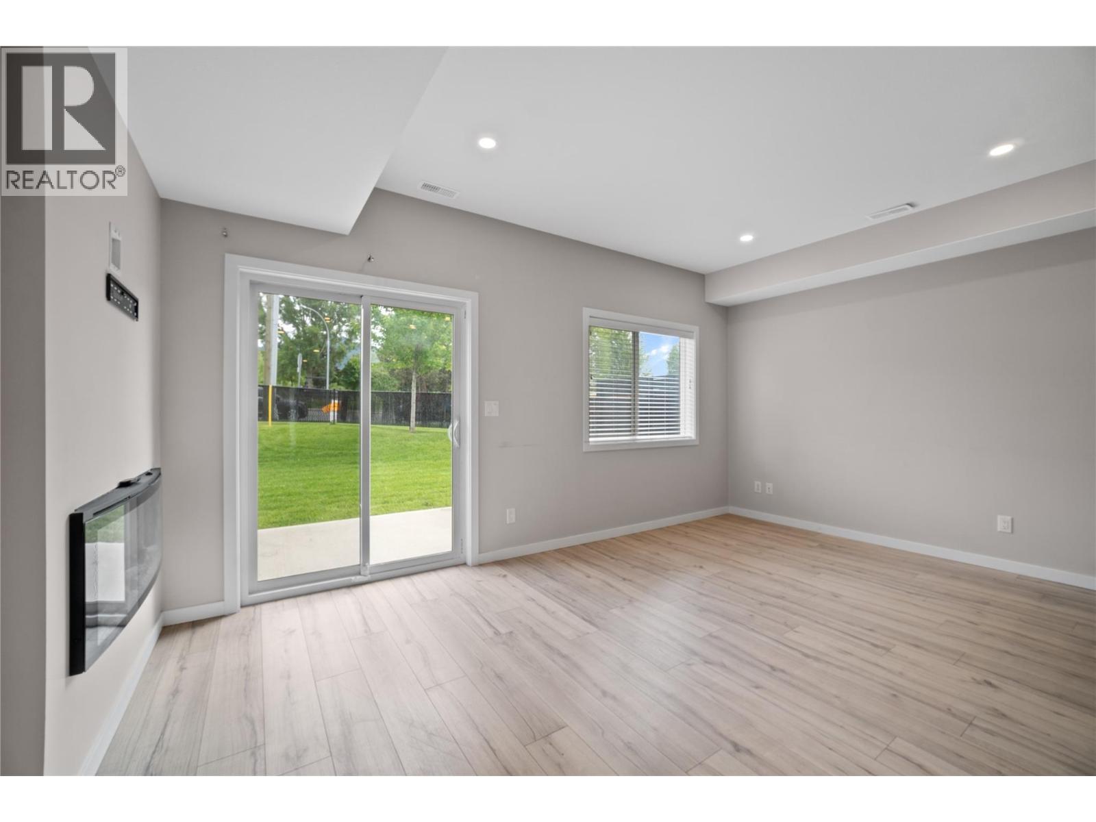 2081 11 Avenue Ne Unit# 15, Salmon Arm, British Columbia  V1E 0G1 - Photo 15 - 10388698