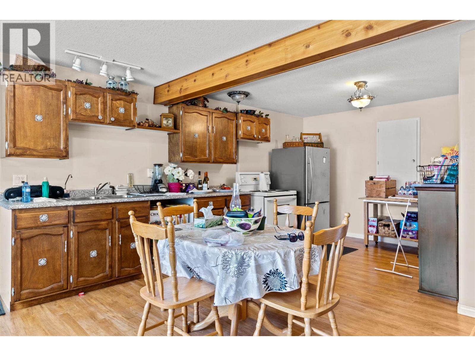 6297 Squilax-Anglemont Road, Magna Bay, British Columbia  V0E 1M7 - Photo 18 - 10388831