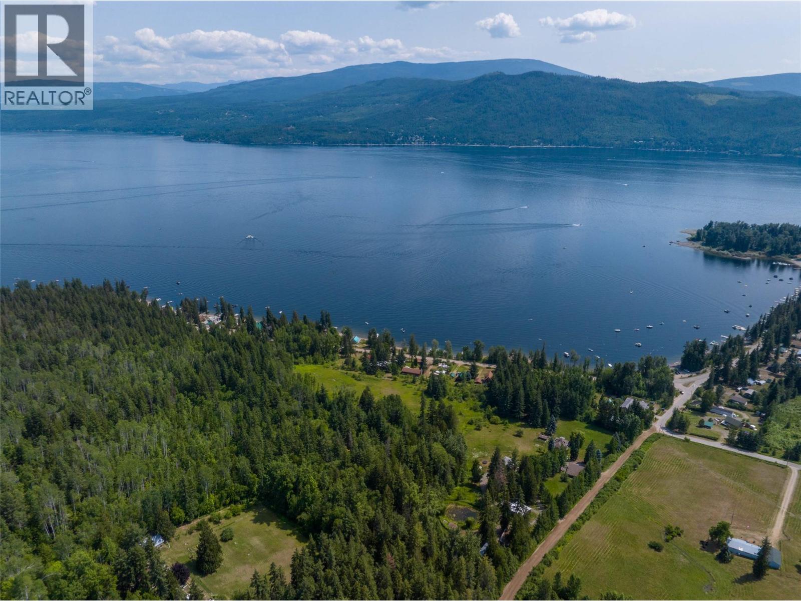 6297 Squilax-Anglemont Road, Magna Bay, British Columbia  V0E 1M7 - Photo 46 - 10388831