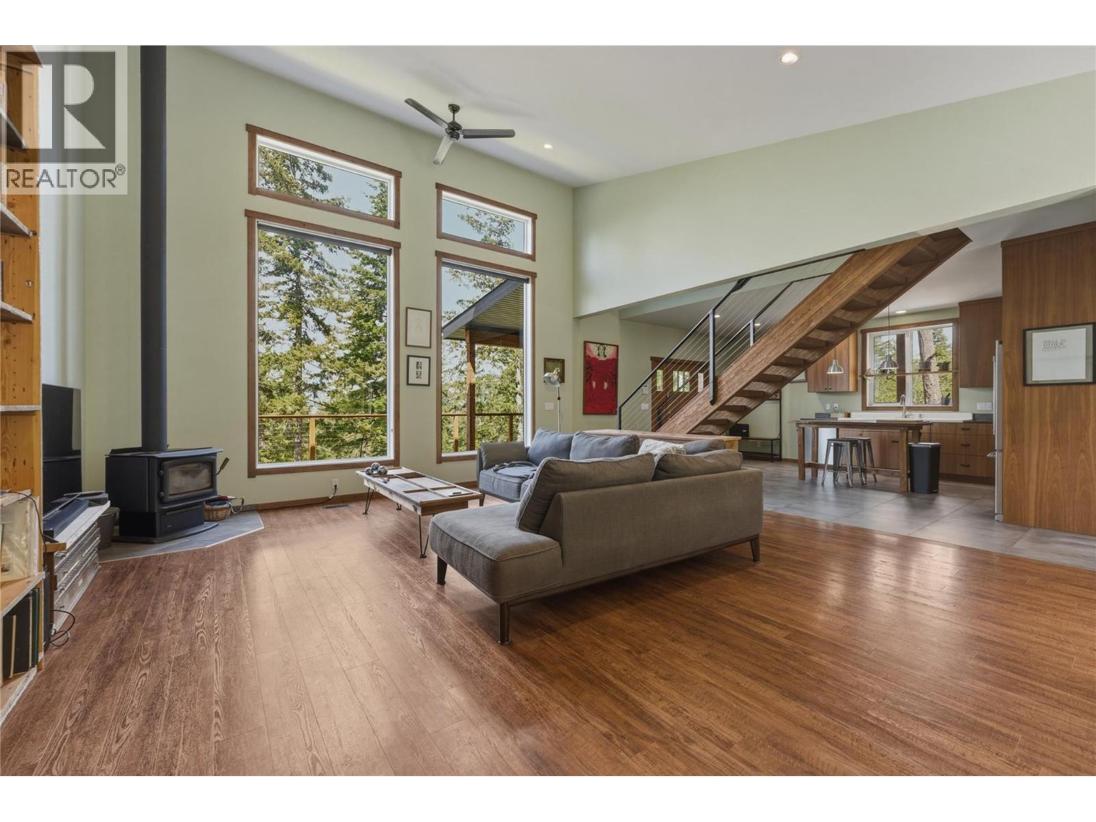 4091 Boss Creek Road, Vernon, British Columbia  V1B 4G5 - Photo 14 - 10388788