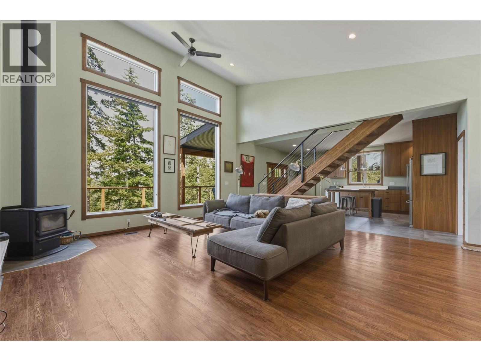 4091 Boss Creek Road, Vernon, British Columbia  V1B 4G5 - Photo 18 - 10388788