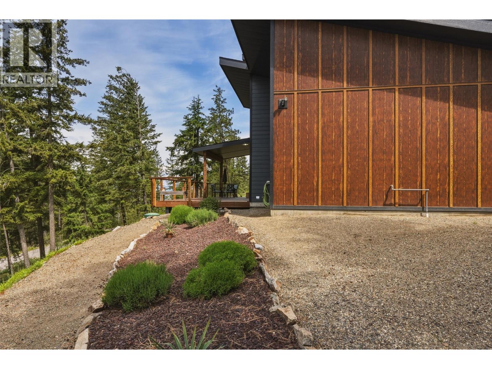 4091 Boss Creek Road, Vernon, British Columbia  V1B 4G5 - Photo 49 - 10388788
