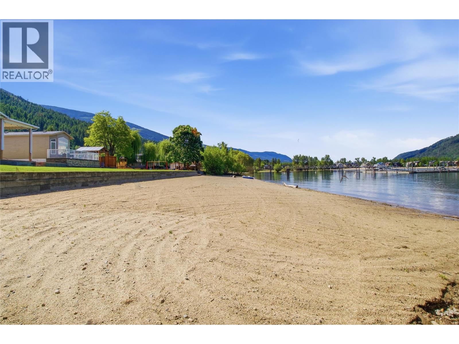 8242 97a Highway Unit# 30, Mara, British Columbia  V0E 2K0 - Photo 22 - 10388222