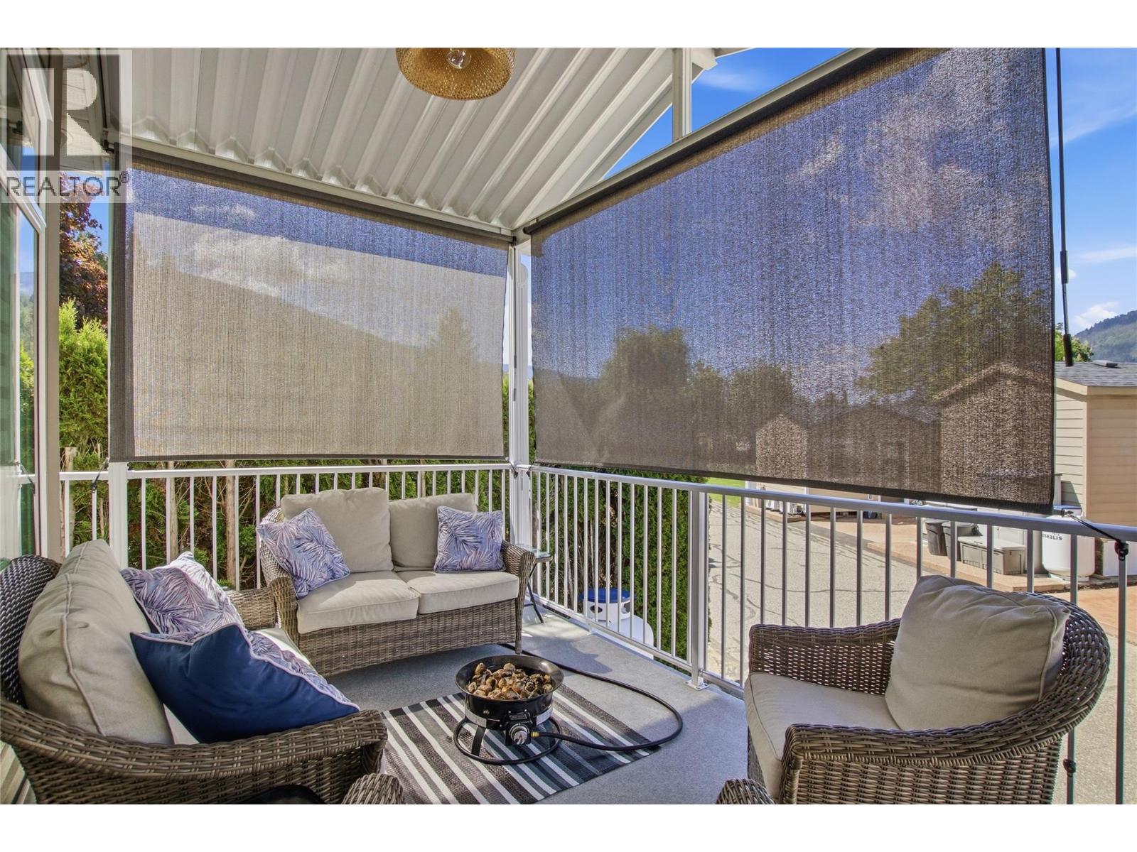 8242 97a Highway Unit# 30, Mara, British Columbia  V0E 2K0 - Photo 27 - 10388222