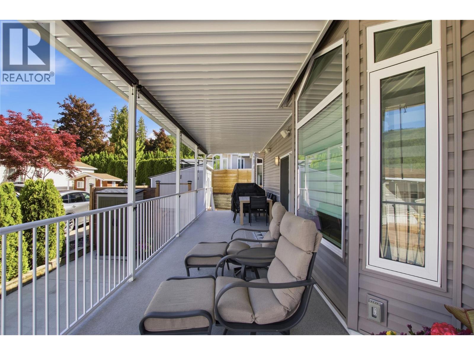 8242 97a Highway Unit# 30, Mara, British Columbia  V0E 2K0 - Photo 8 - 10388222