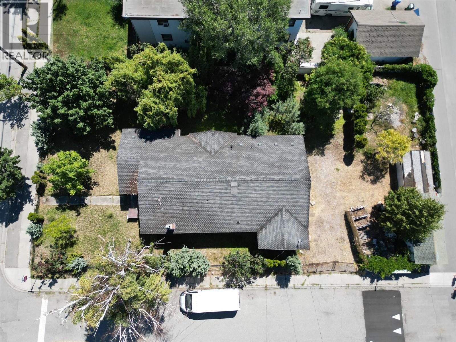 601 Winnipeg Street, Penticton, British Columbia  V2A 5N1 - Photo 3 - 10388779