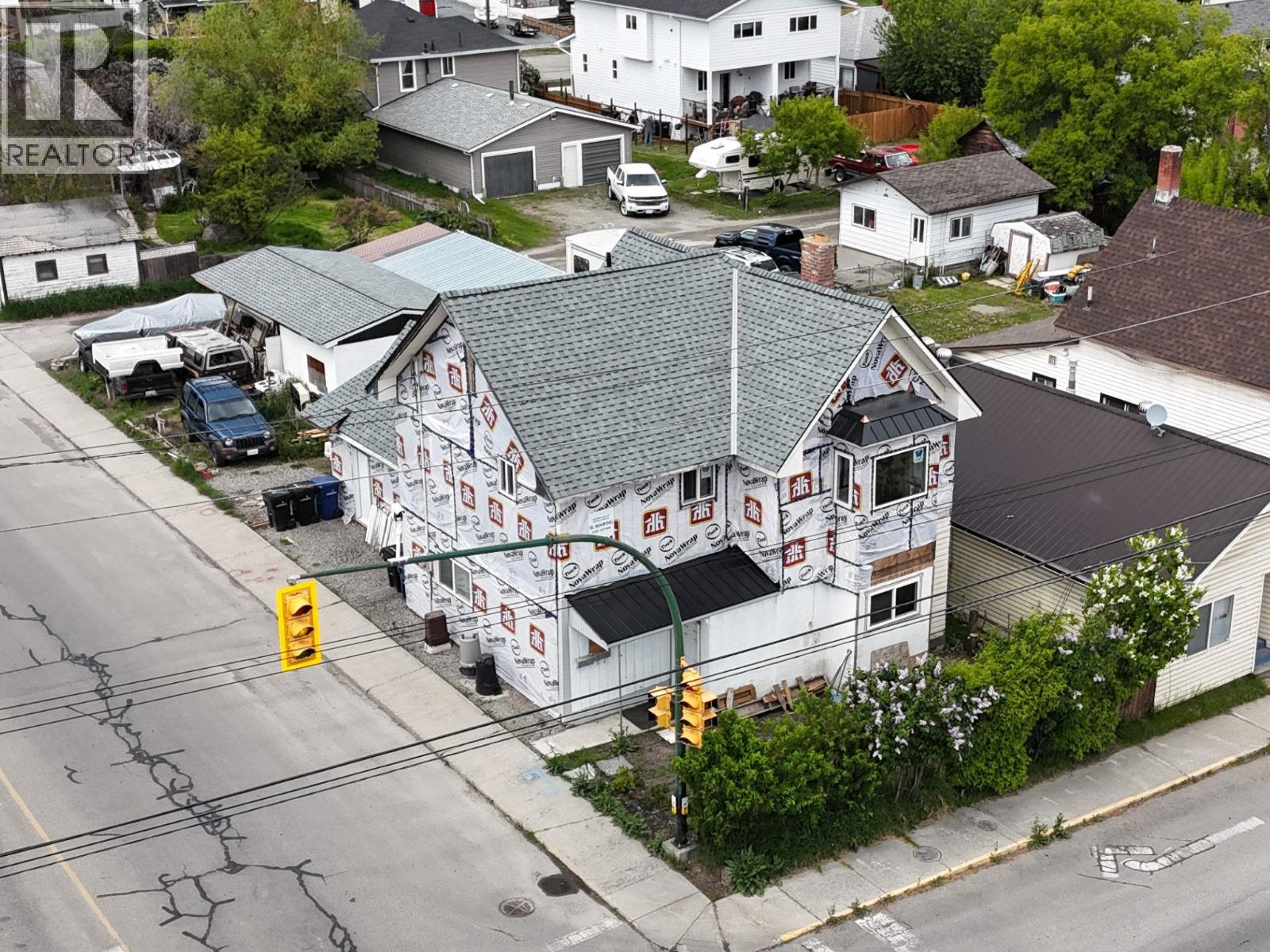 135 14th Avenue S, Cranbrook, British Columbia  V1C 2X1 - Photo 4 - 10388760