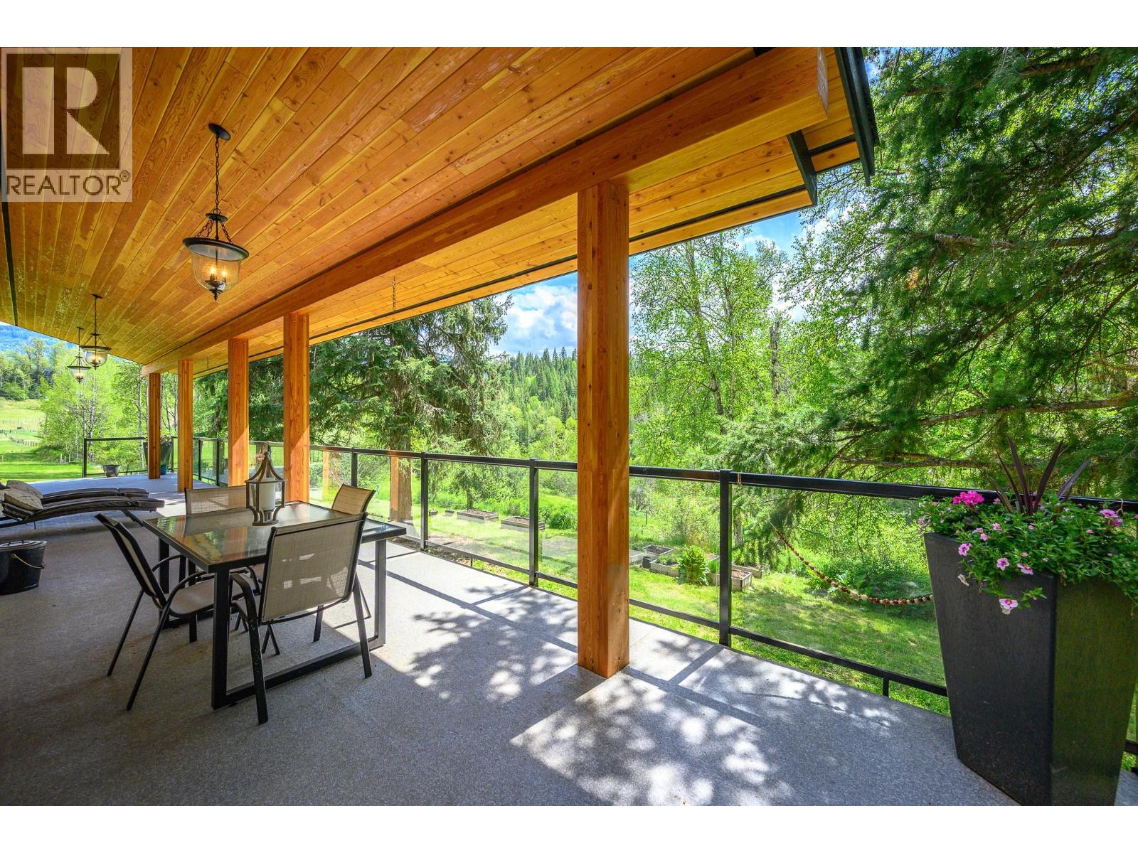 522 North Fork Road, Cherryville, British Columbia  V0E 2G0 - Photo 15 - 10387867