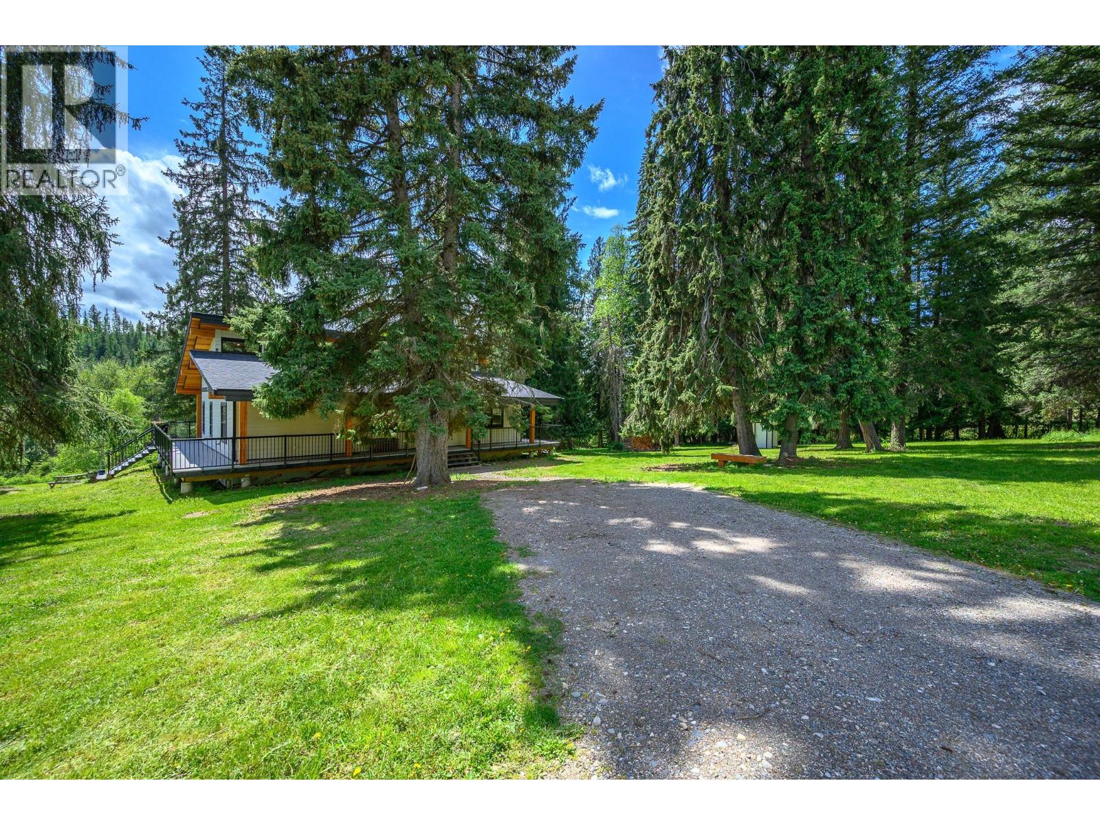 522 North Fork Road, Cherryville, British Columbia  V0E 2G0 - Photo 6 - 10387867