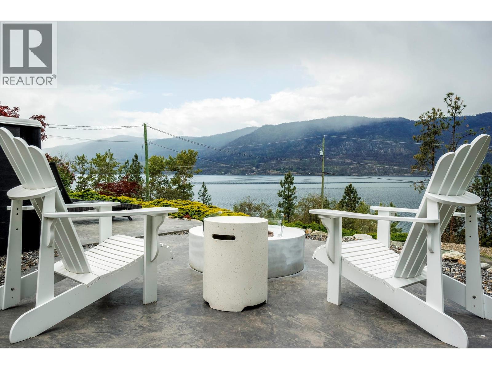 9887 Okanagan Centre Road W, Lake Country, British Columbia  V4V 2J3 - Photo 10 - 10388276