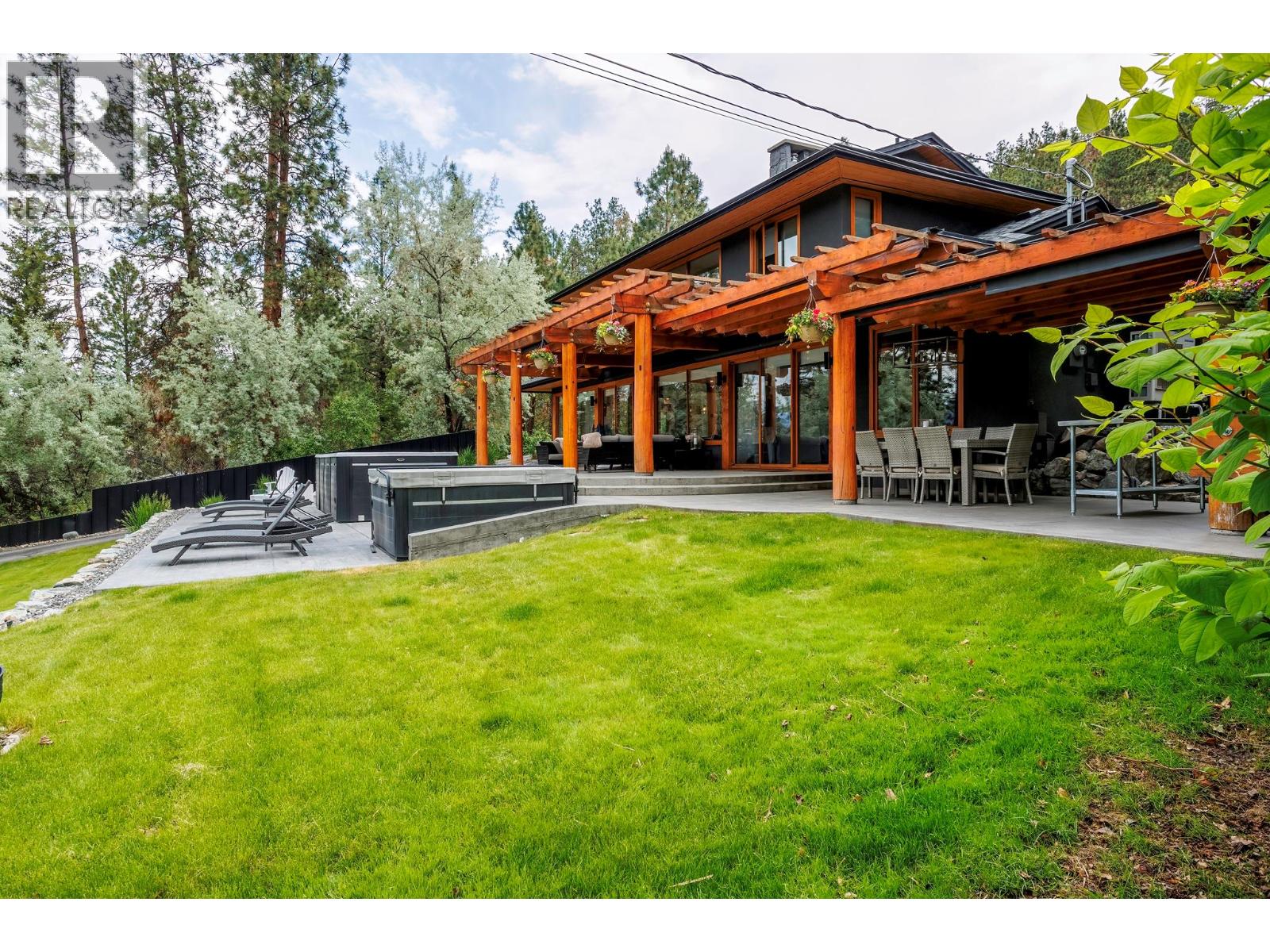 9887 Okanagan Centre Road W, Lake Country, British Columbia  V4V 2J3 - Photo 12 - 10388276