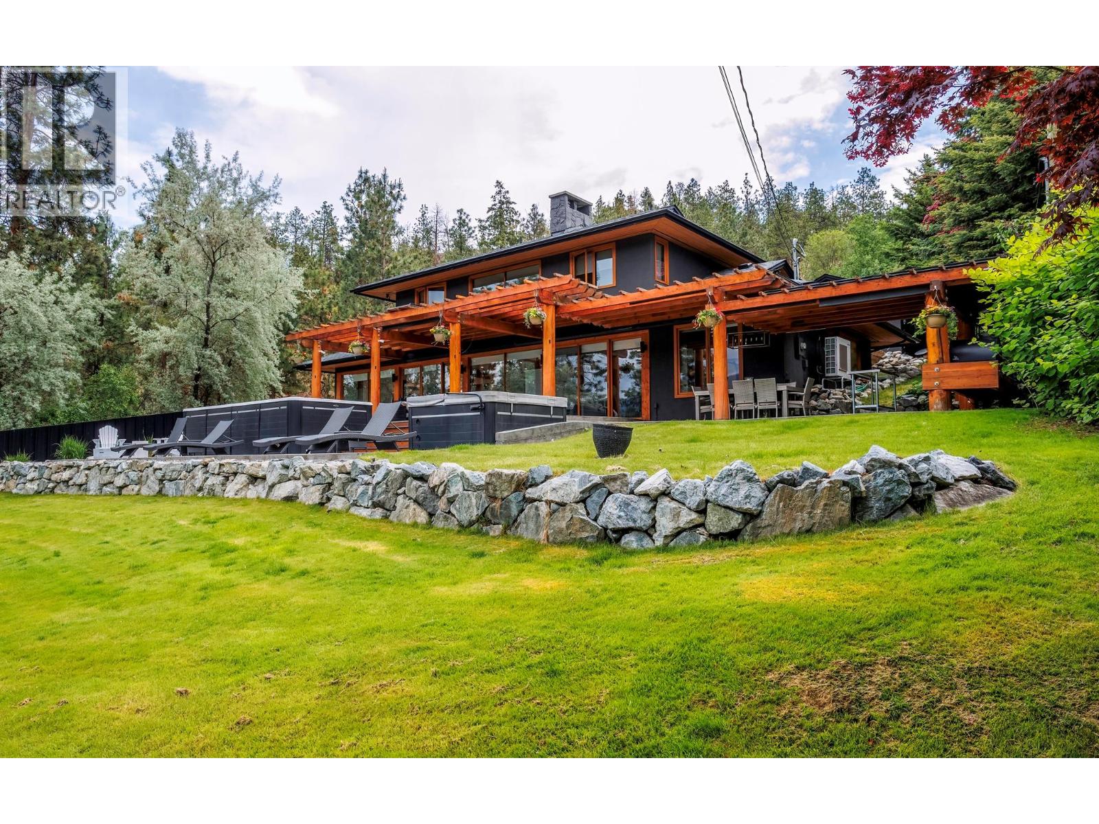 9887 Okanagan Centre Road W, Lake Country, British Columbia  V4V 2J3 - Photo 13 - 10388276