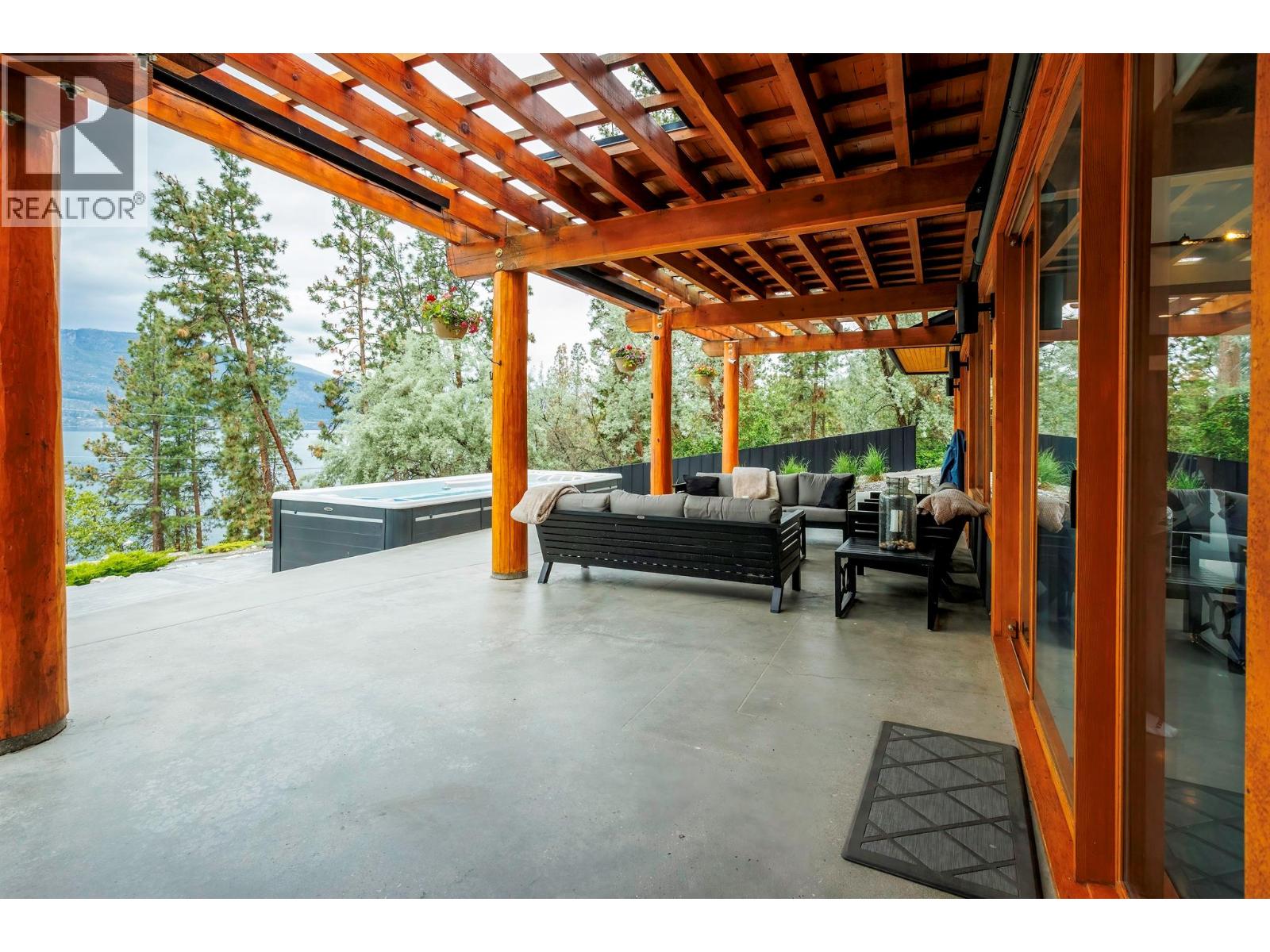 9887 Okanagan Centre Road W, Lake Country, British Columbia  V4V 2J3 - Photo 17 - 10388276