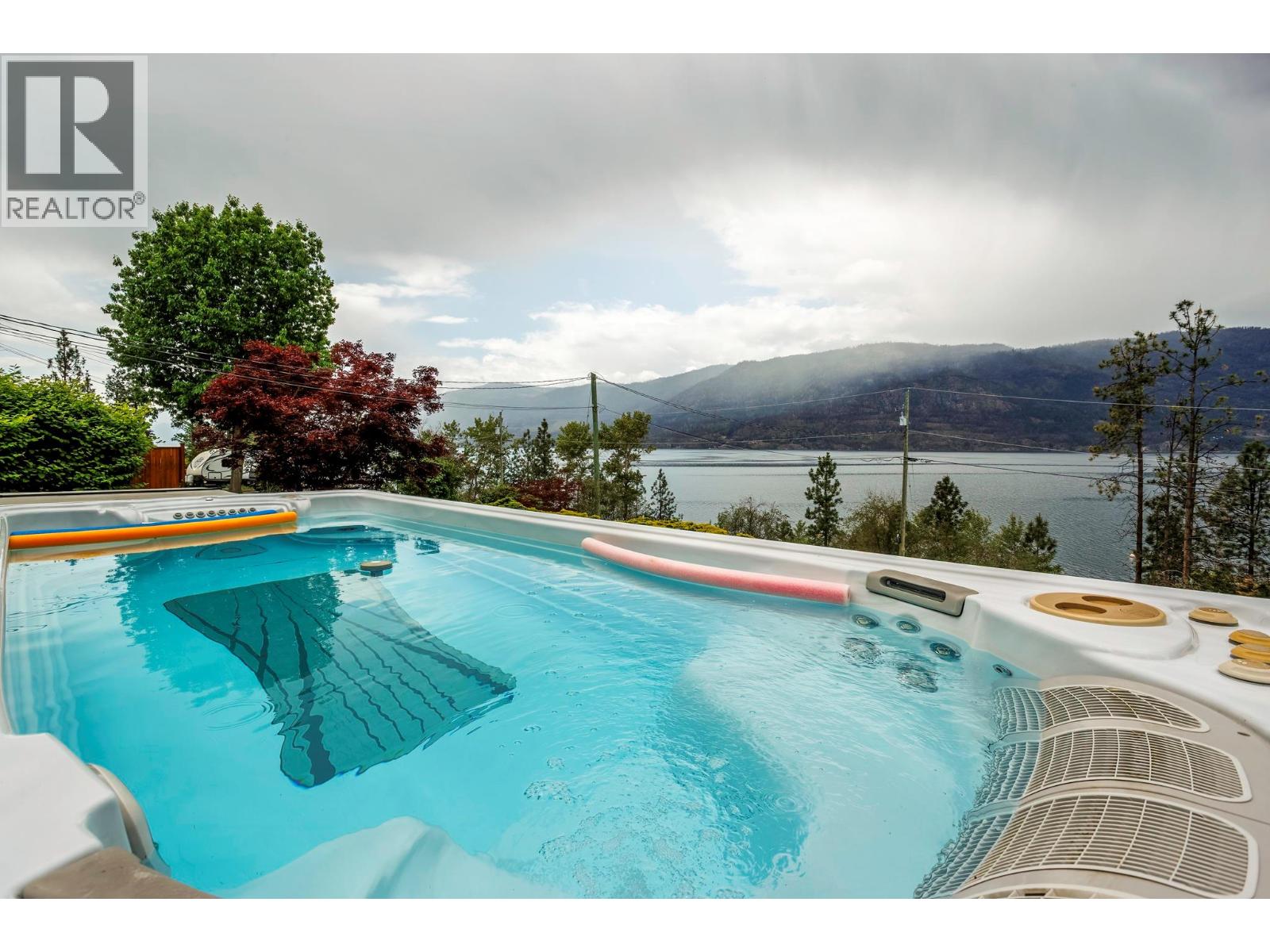 9887 Okanagan Centre Road W, Lake Country, British Columbia  V4V 2J3 - Photo 19 - 10388276