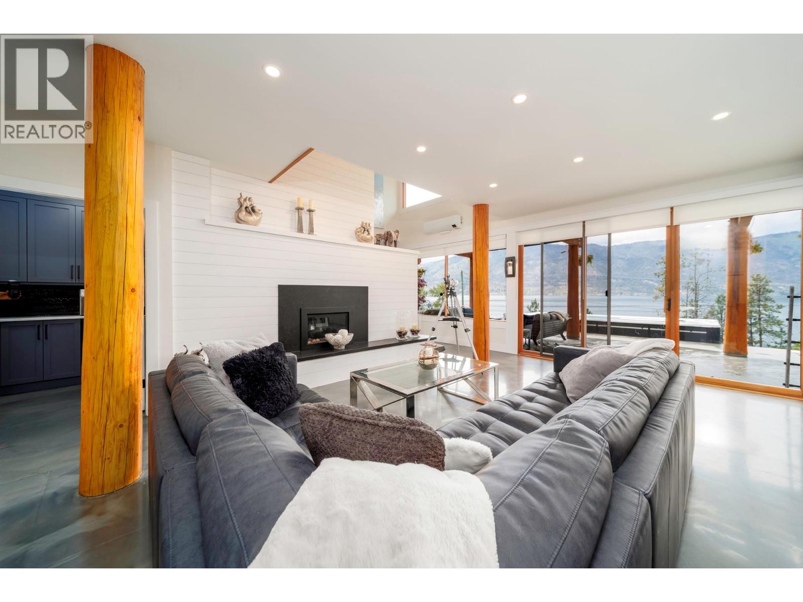 9887 Okanagan Centre Road W, Lake Country, British Columbia  V4V 2J3 - Photo 35 - 10388276