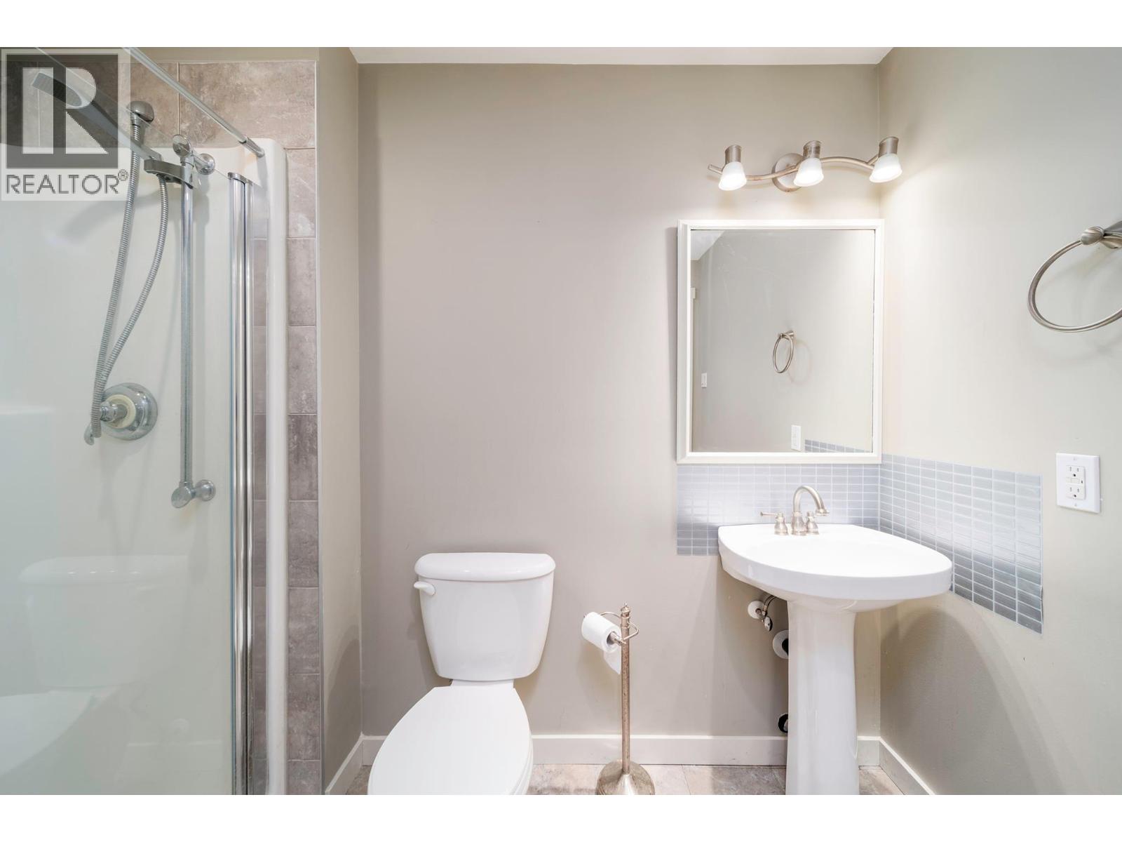 9887 Okanagan Centre Road W, Lake Country, British Columbia  V4V 2J3 - Photo 61 - 10388276