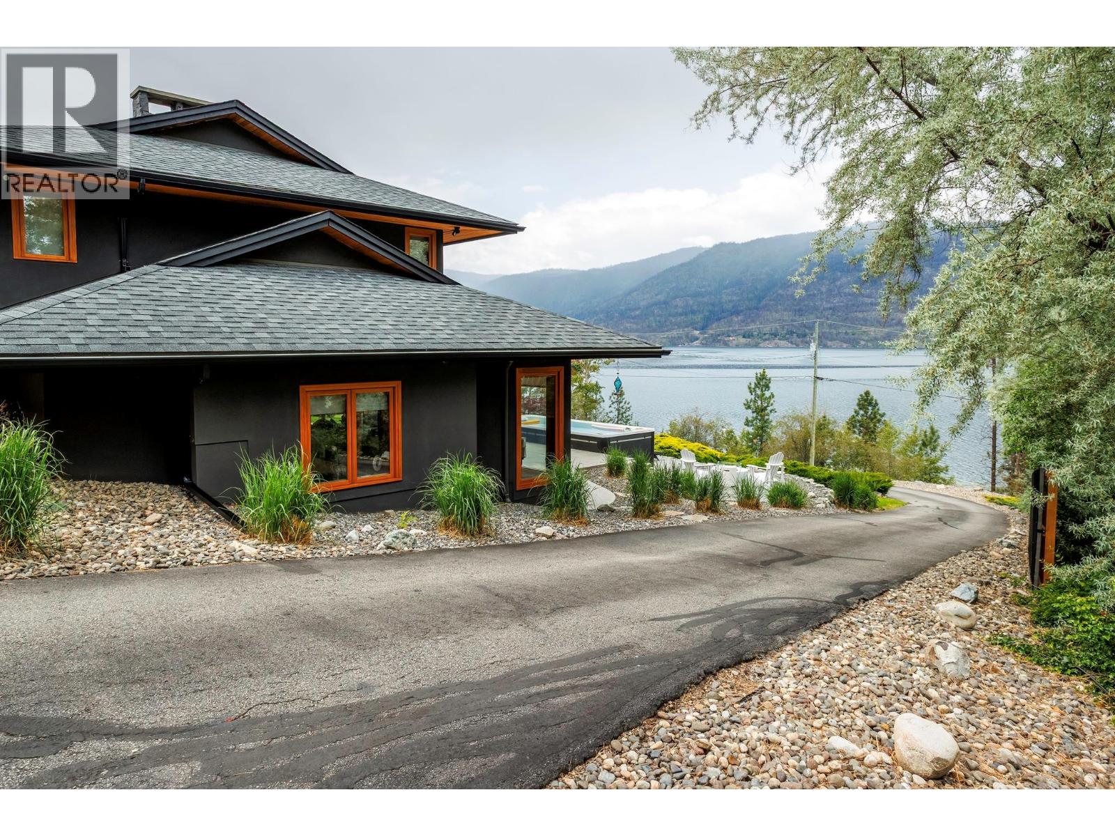 9887 Okanagan Centre Road W, Lake Country, British Columbia  V4V 2J3 - Photo 84 - 10388276