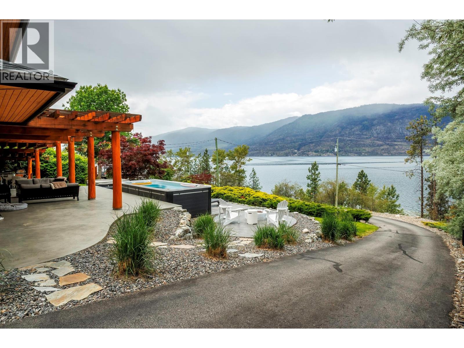 9887 Okanagan Centre Road W, Lake Country, British Columbia  V4V 2J3 - Photo 9 - 10388276