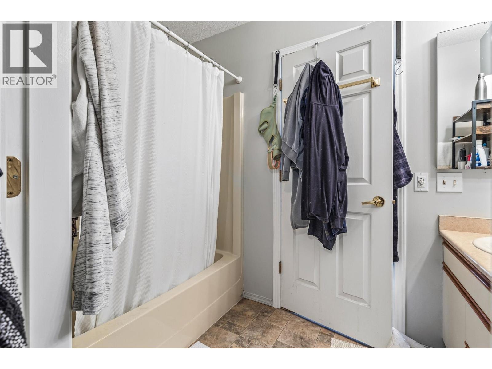 3900 27 Avenue Unit# 49, Vernon, British Columbia  V1T 9E6 - Photo 28 - 10388696