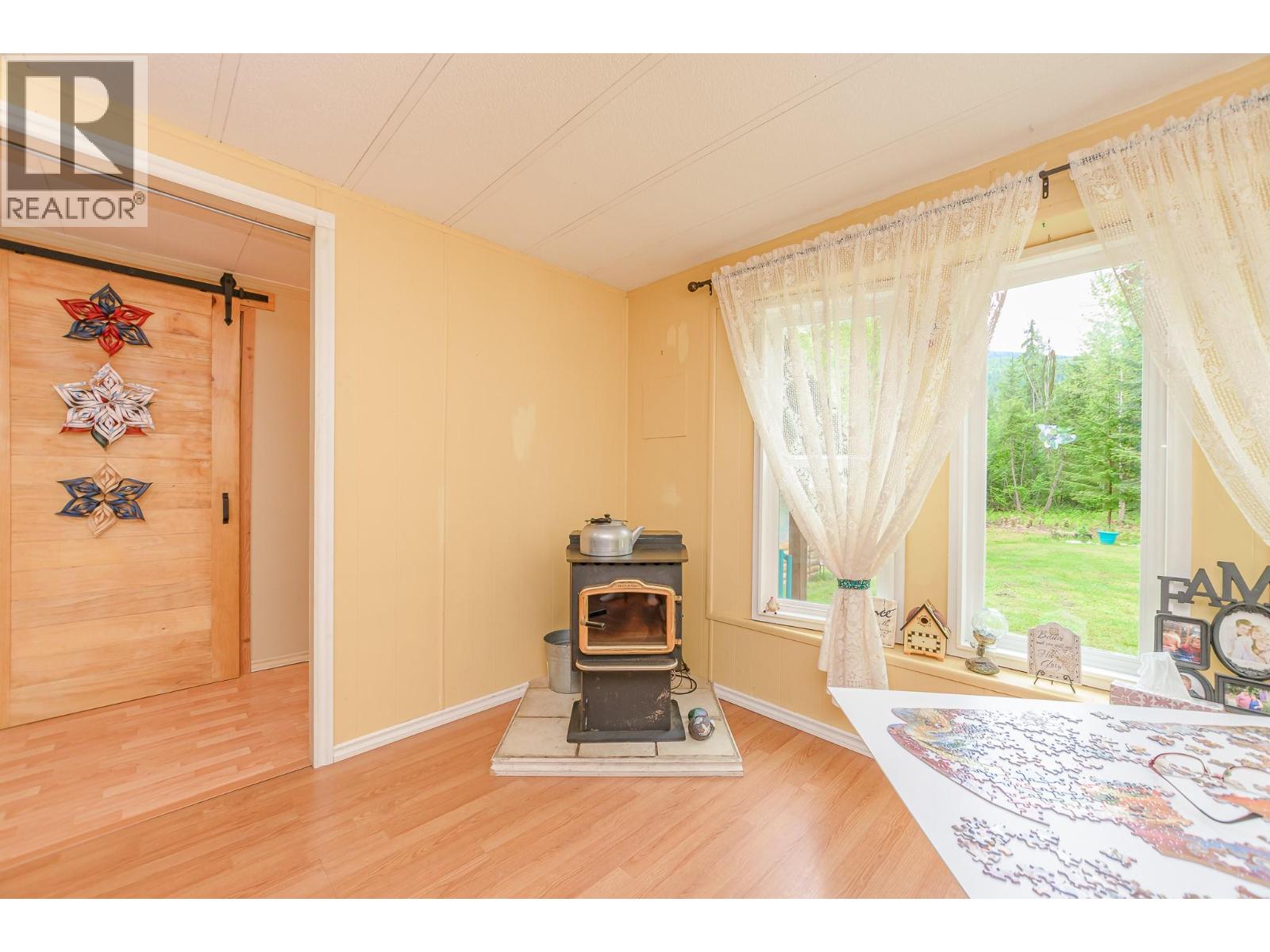 4666 Ackerman Road, Malakwa, British Columbia  V0E 2V0 - Photo 17 - 10388757