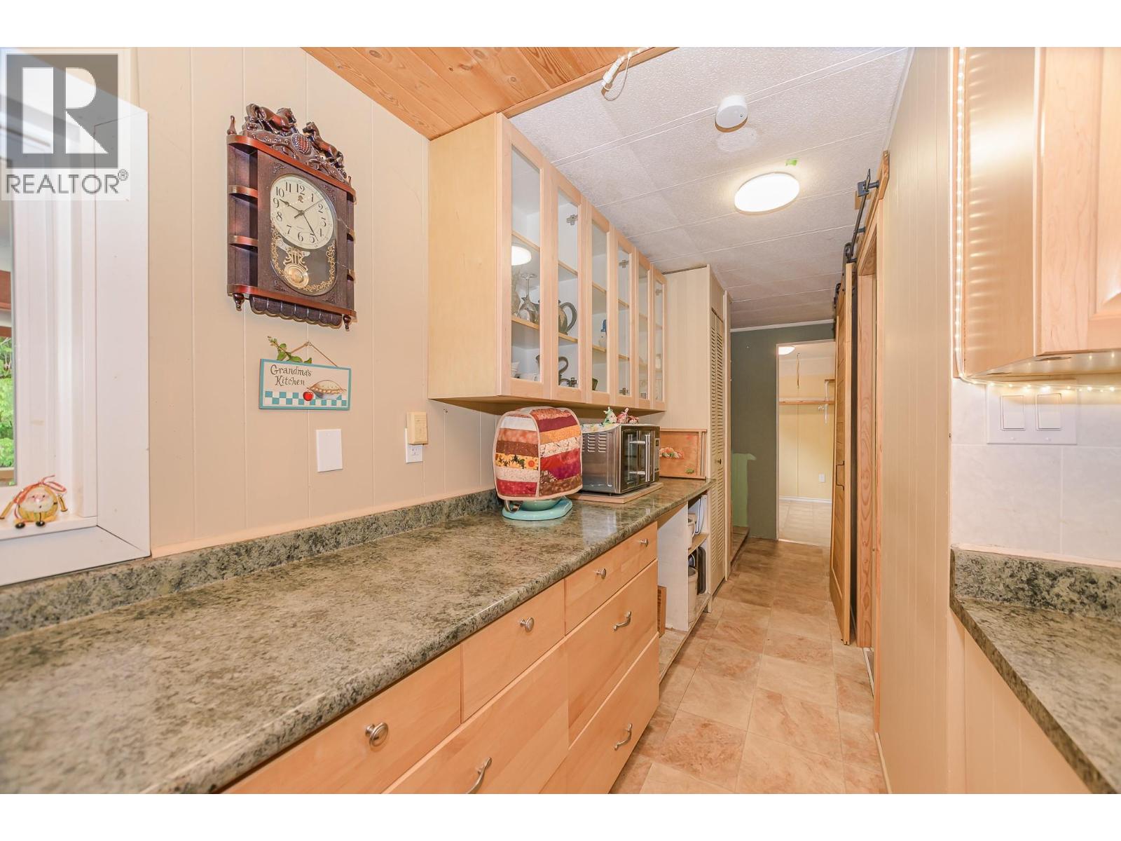 4666 Ackerman Road, Malakwa, British Columbia  V0E 2V0 - Photo 22 - 10388757
