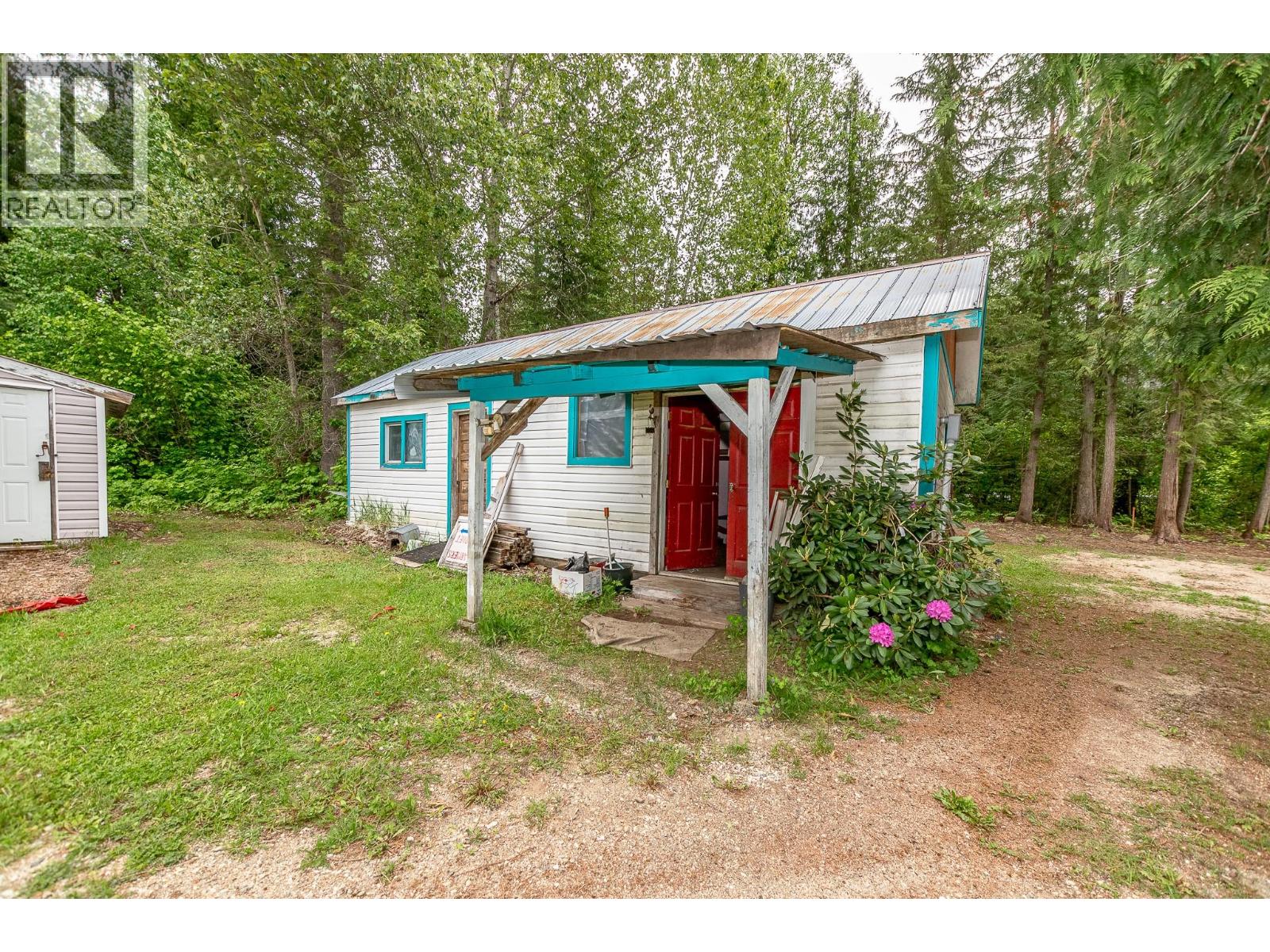 4666 Ackerman Road, Malakwa, British Columbia  V0E 2V0 - Photo 38 - 10388757