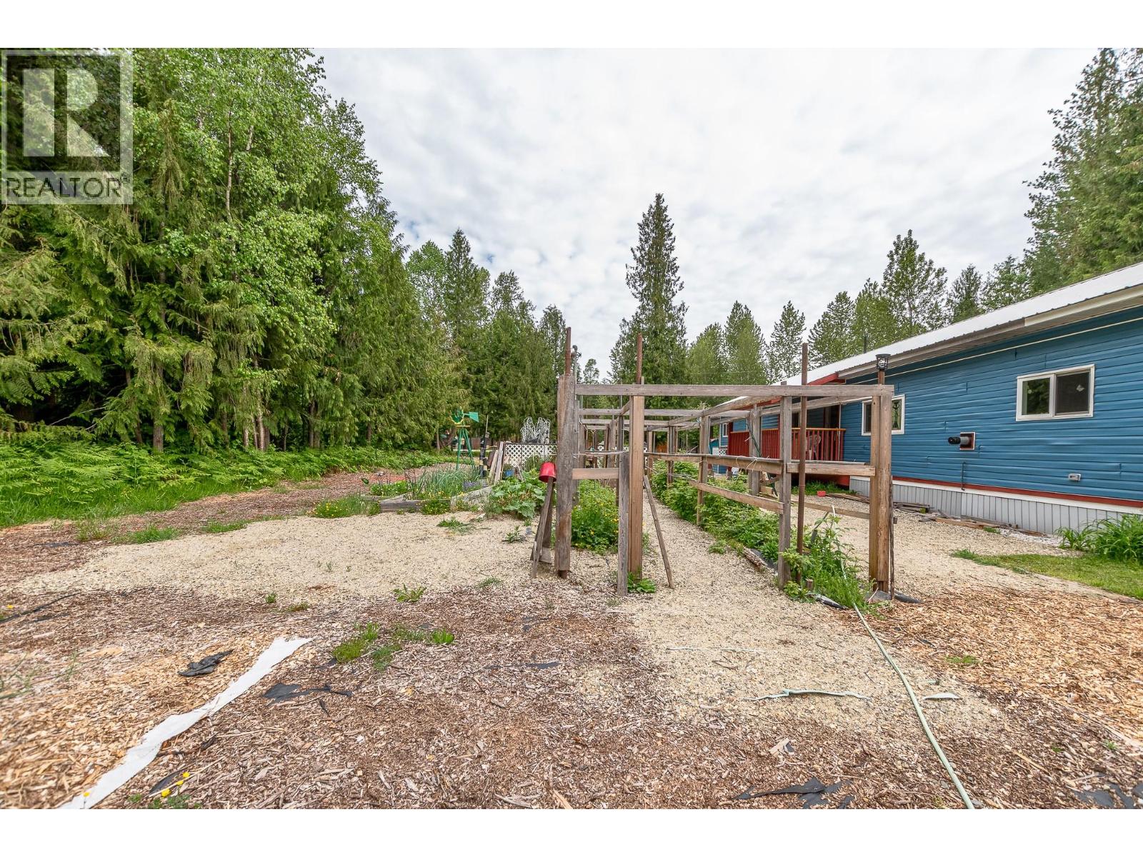 4666 Ackerman Road, Malakwa, British Columbia  V0E 2V0 - Photo 47 - 10388757
