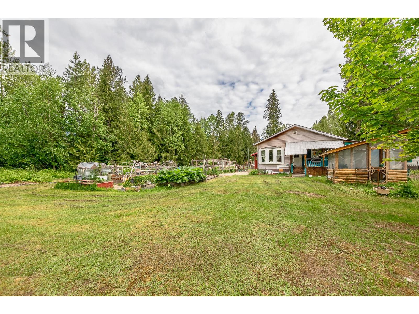4666 Ackerman Road, Malakwa, British Columbia  V0E 2V0 - Photo 51 - 10388757