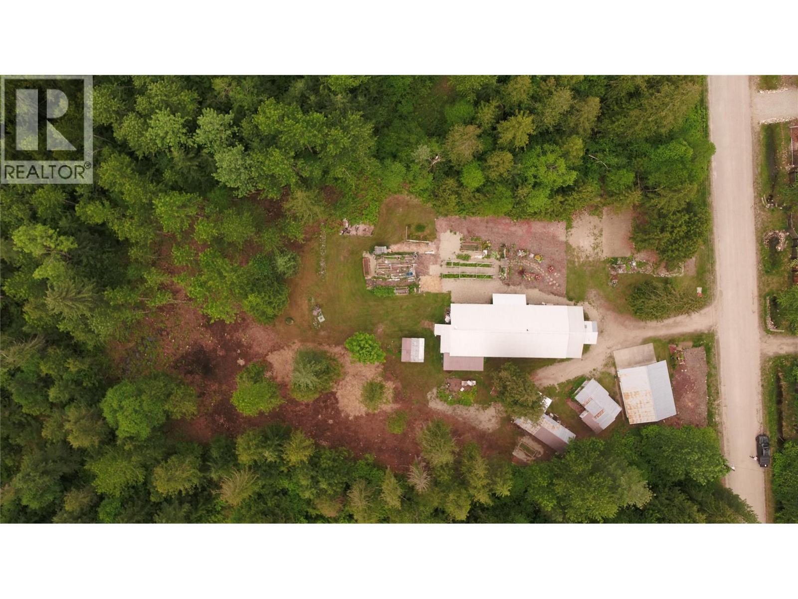4666 Ackerman Road, Malakwa, British Columbia  V0E 2V0 - Photo 60 - 10388757