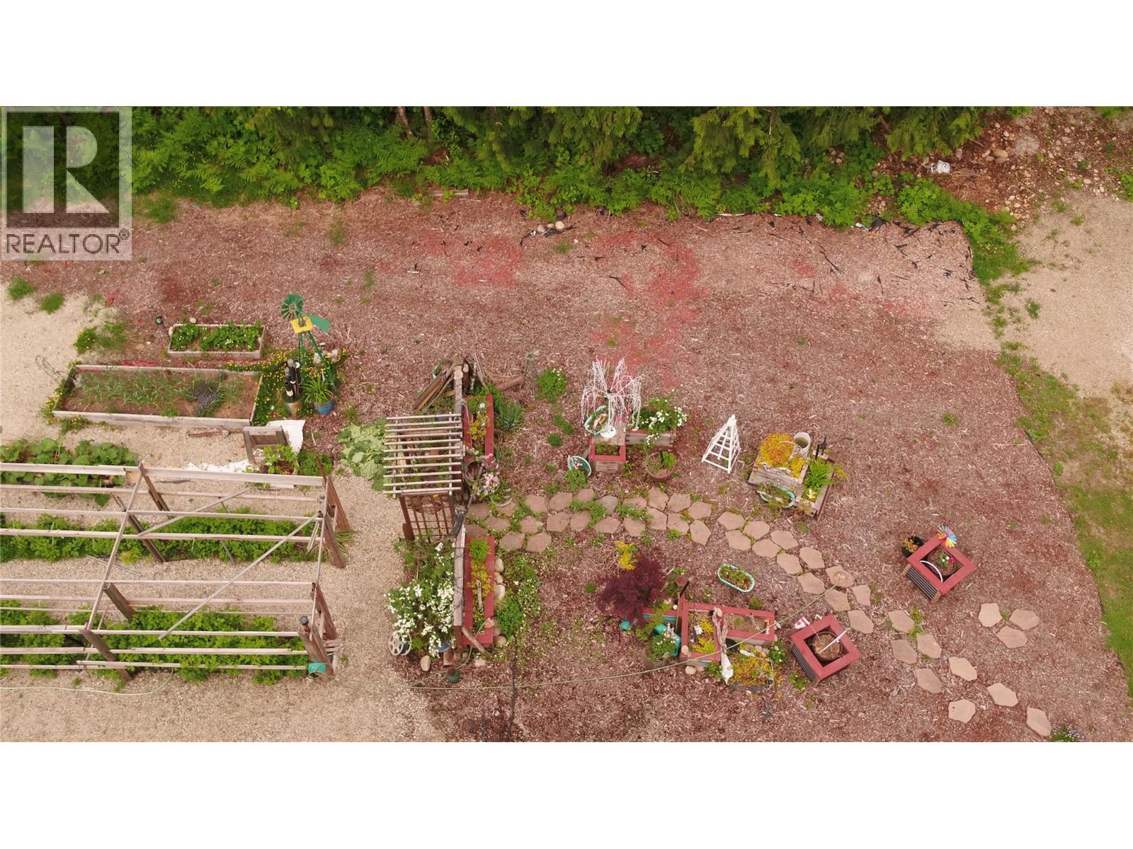 4666 Ackerman Road, Malakwa, British Columbia  V0E 2V0 - Photo 64 - 10388757