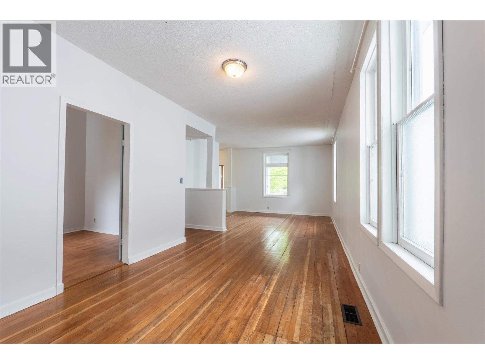 308/310 Carbonate Street, Nelson, British Columbia  V1L 4P2 - Photo 14 - 10388765