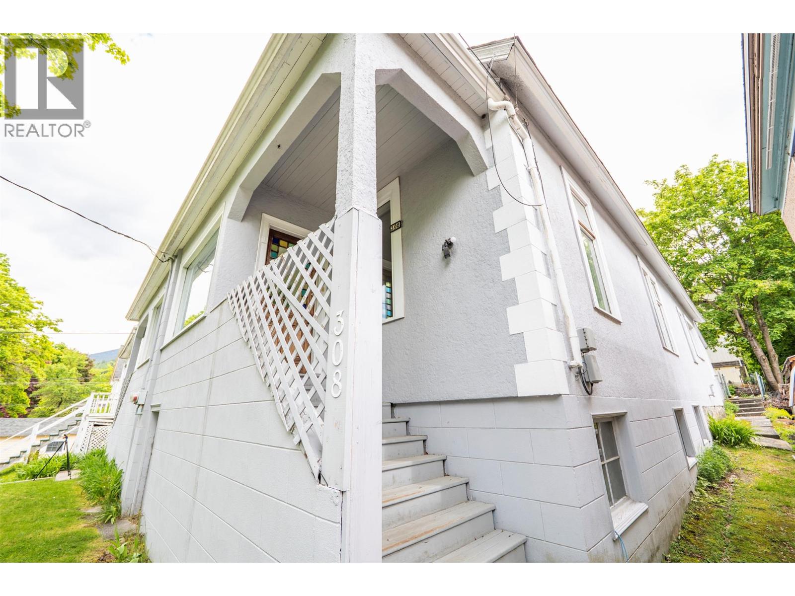 308/310 Carbonate Street, Nelson, British Columbia  V1L 4P2 - Photo 37 - 10388765