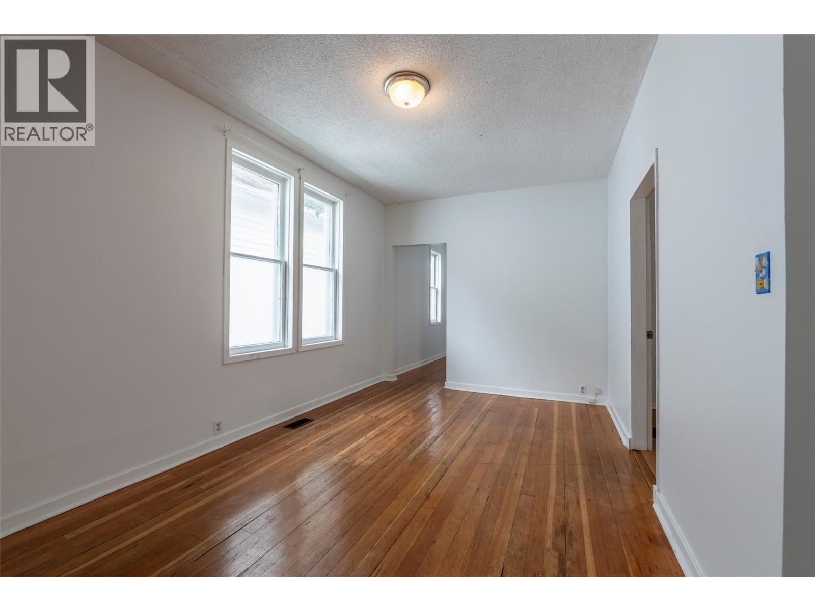 308/310 Carbonate Street, Nelson, British Columbia  V1L 4P2 - Photo 6 - 10388765