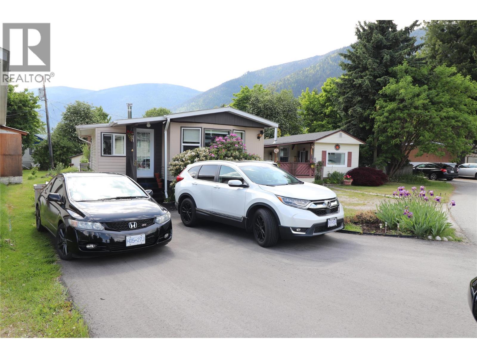 2714 Lower 6 Mile Road Unit# 26, Nelson, British Columbia  V1L 6L4 - Photo 4 - 10388758
