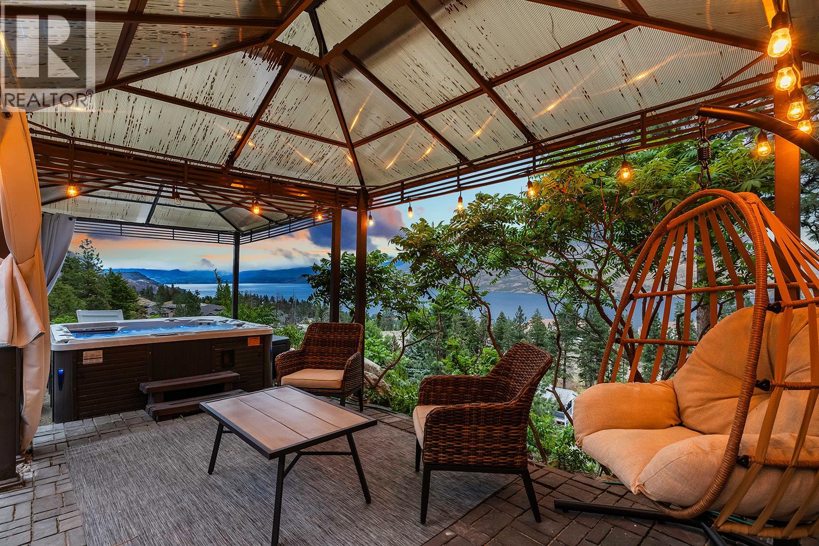 4618 Ponderosa Drive, Peachland, British Columbia  V0H 1X5 - Photo 8 - 10388494