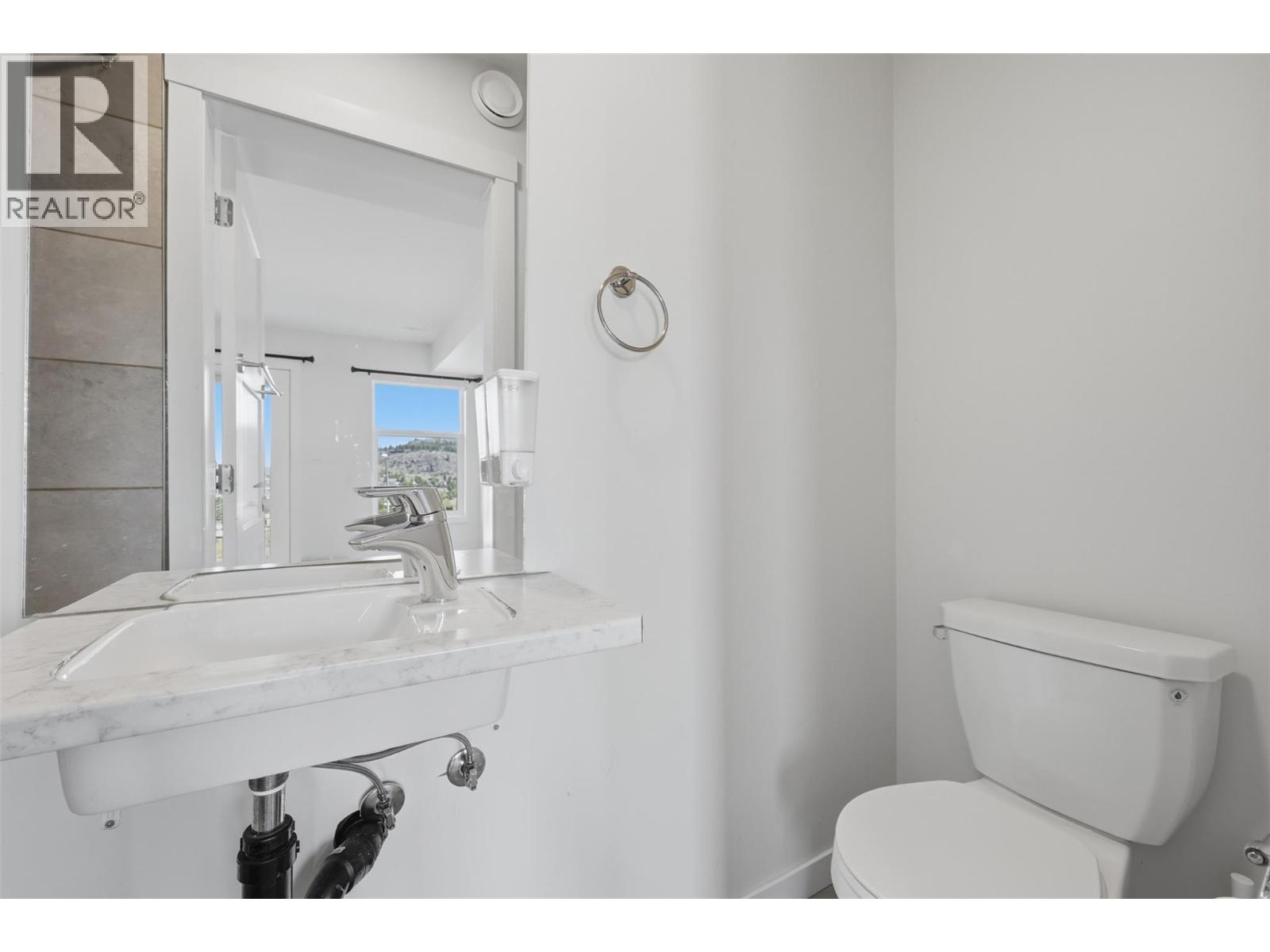 1701 Foxtail Drive Unit# 123, Kamloops, British Columbia  V1S 0B1 - Photo 36 - 10388766