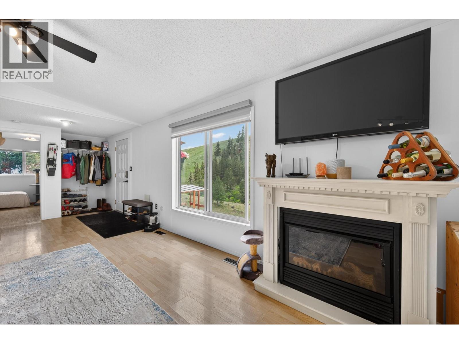 2815 Princeton Kaml Highway Unit# 16, Kamloops, British Columbia  V2E 1S4 - Photo 6 - 10388712