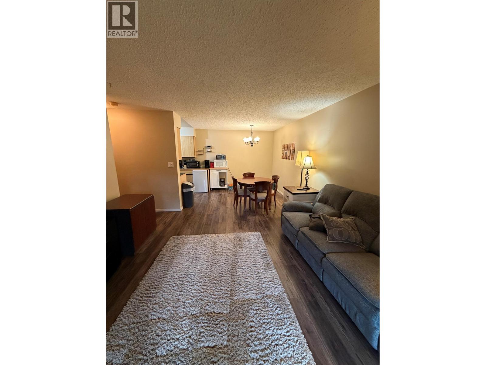775 Balmer Crescent Unit# 302, Elkford, British Columbia  V0B 1H0 - Photo 5 - 10387830