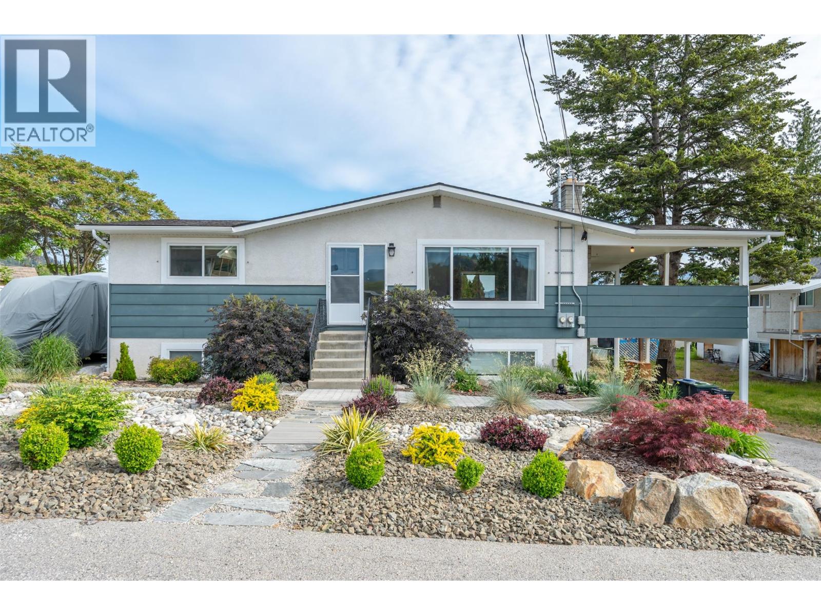 11512 Harvey Street, Summerland, British Columbia  V0h 1Z0 - Photo 1 - 10388871